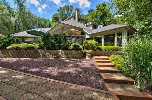 modern homes for sale pa